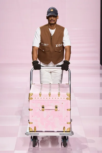 Look 35